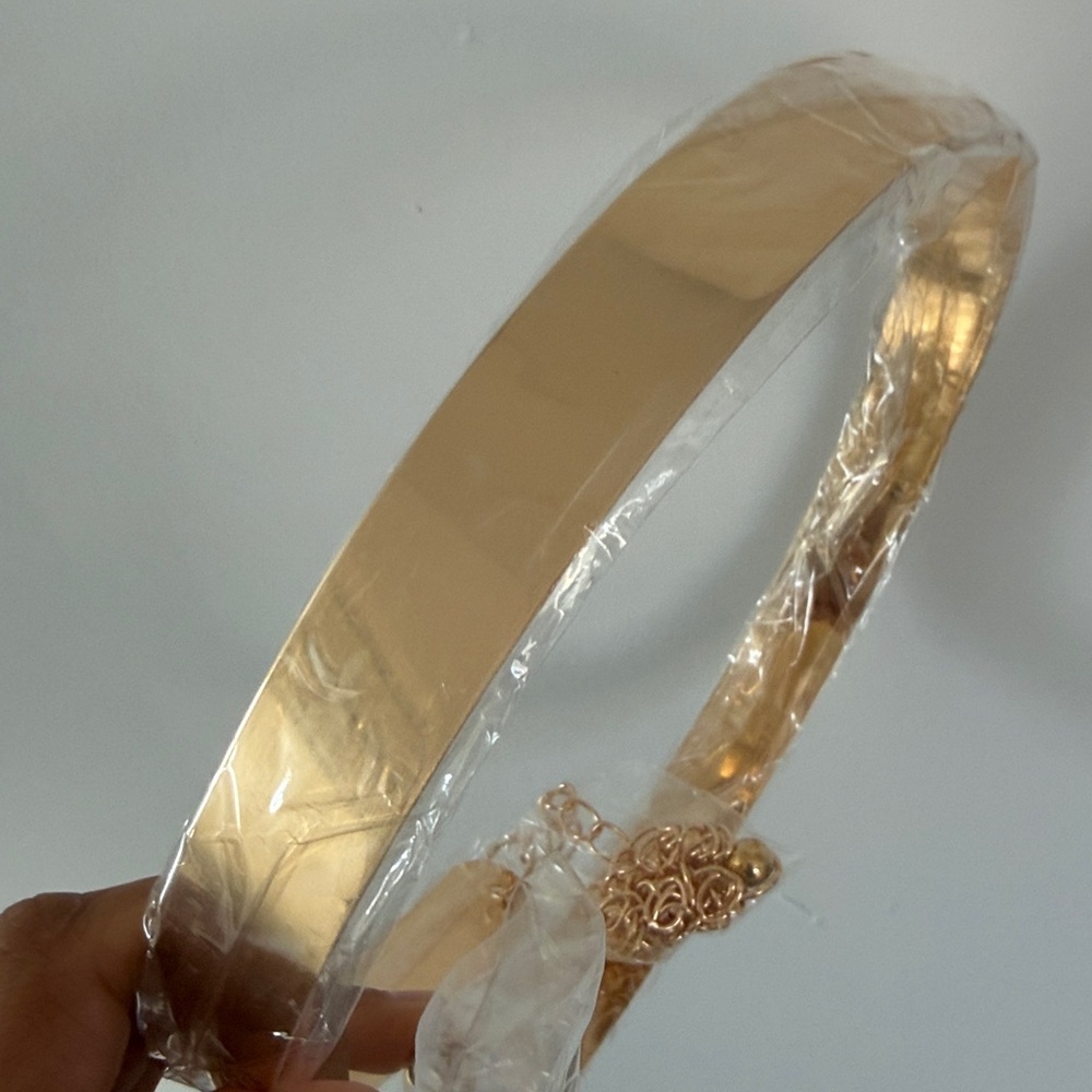 Elegant Gold and silver Women's belts for dresses, sarees - Picture 3 of 9